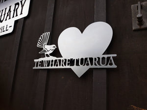 Personalized fantail and heart Name Sign