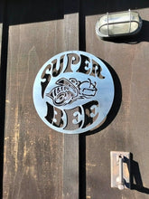 Super Bee
