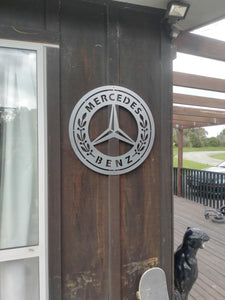 Mercedes sign