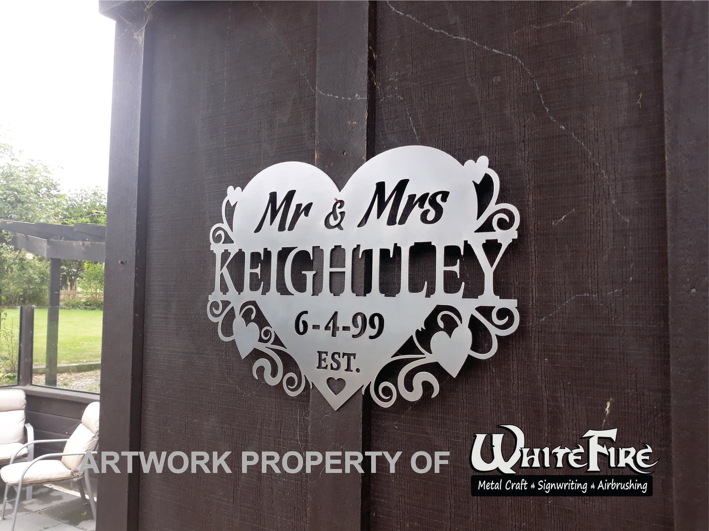 Personalized Mr & Mrs Sign